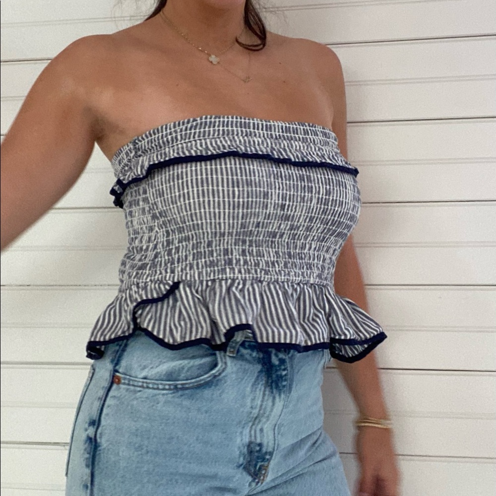 STRAPLESS TOP💙 - Picture 2 of 2